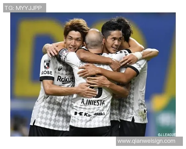 日本头牌足球球星率领国家队再创辉煌备受球迷热情追捧